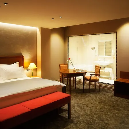 Mondial Otel 4*