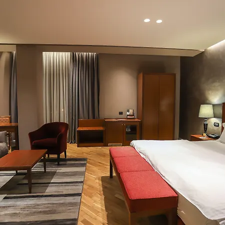 مونديال تيرانا