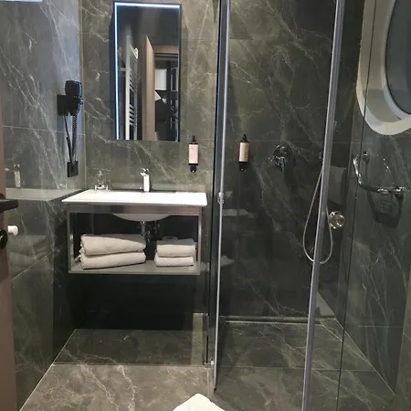 مونديال 4*