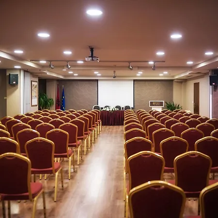 Mondial Otel Tiran
