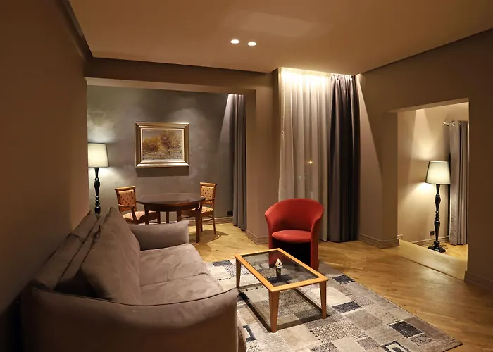 Mondial 호텔 티라나