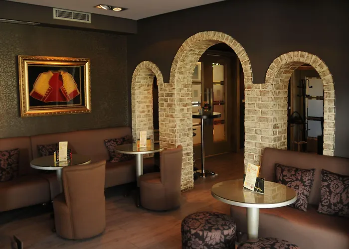 مونديال 4*