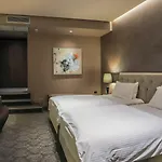 酒店 环球酒店 地拉那