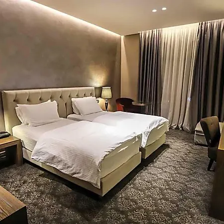 Hotel Mondial