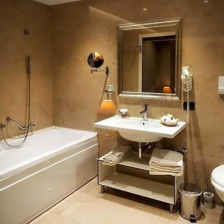 Hotel Mondial