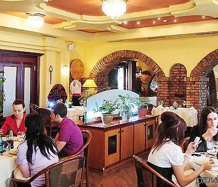 Mondial Hotel Tirana
